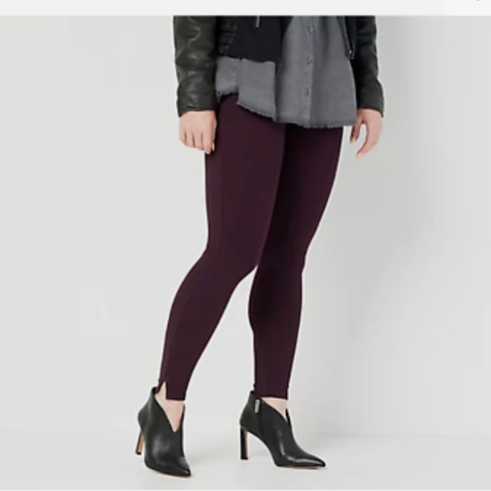 Spanx - Ankle Length Ponte Hem Slit Leggings Regular - Brandywine